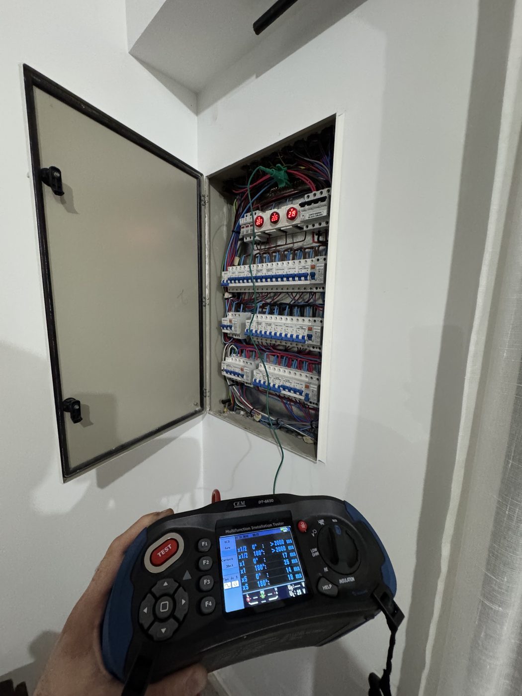 Trabajo de electricidad residencial